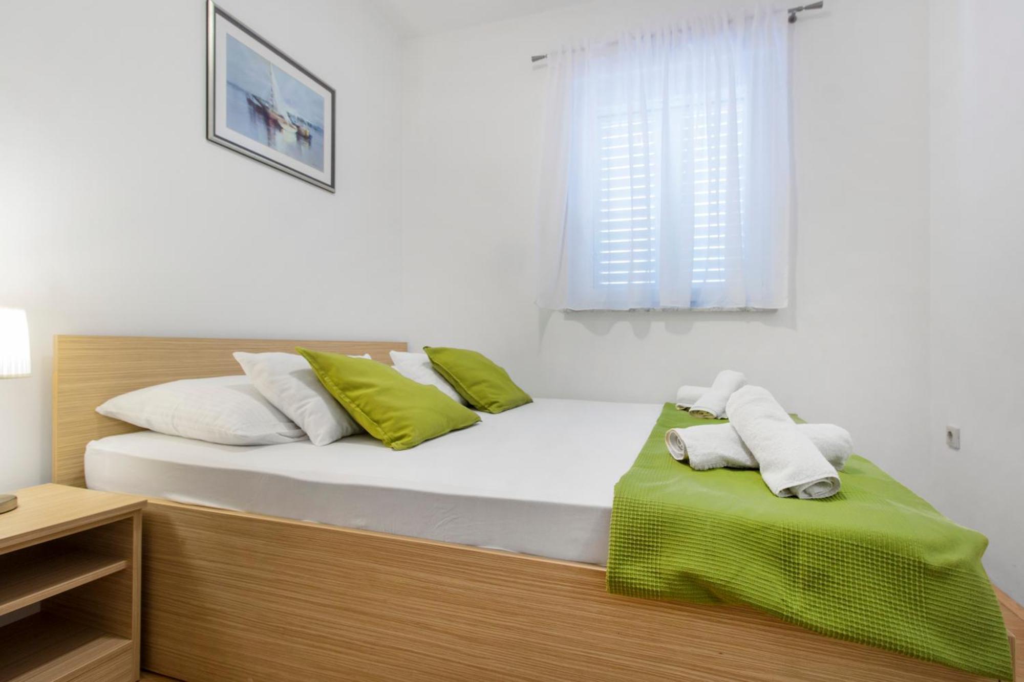 Apartmani Gnjidic Srima Exterior foto