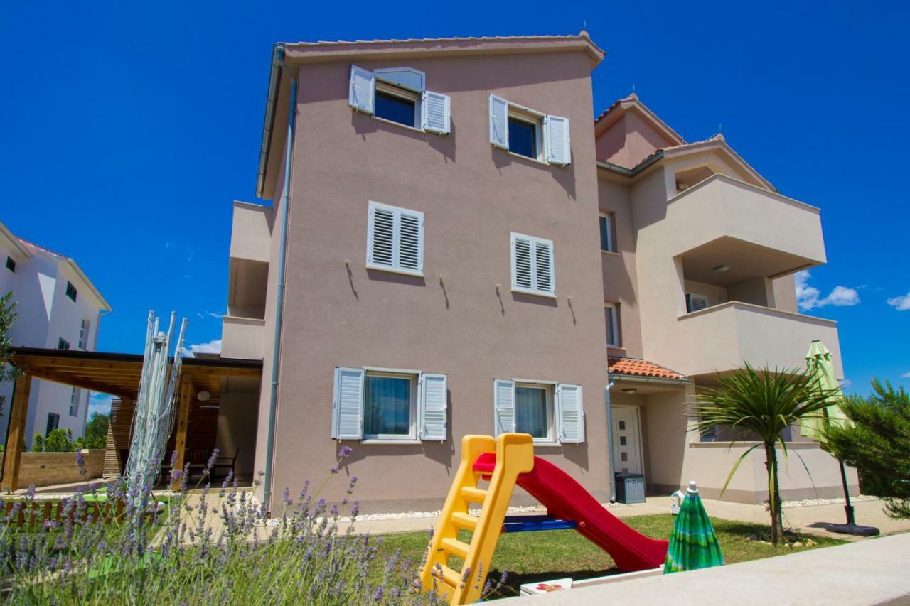 Apartmani Gnjidic Srima Exterior foto